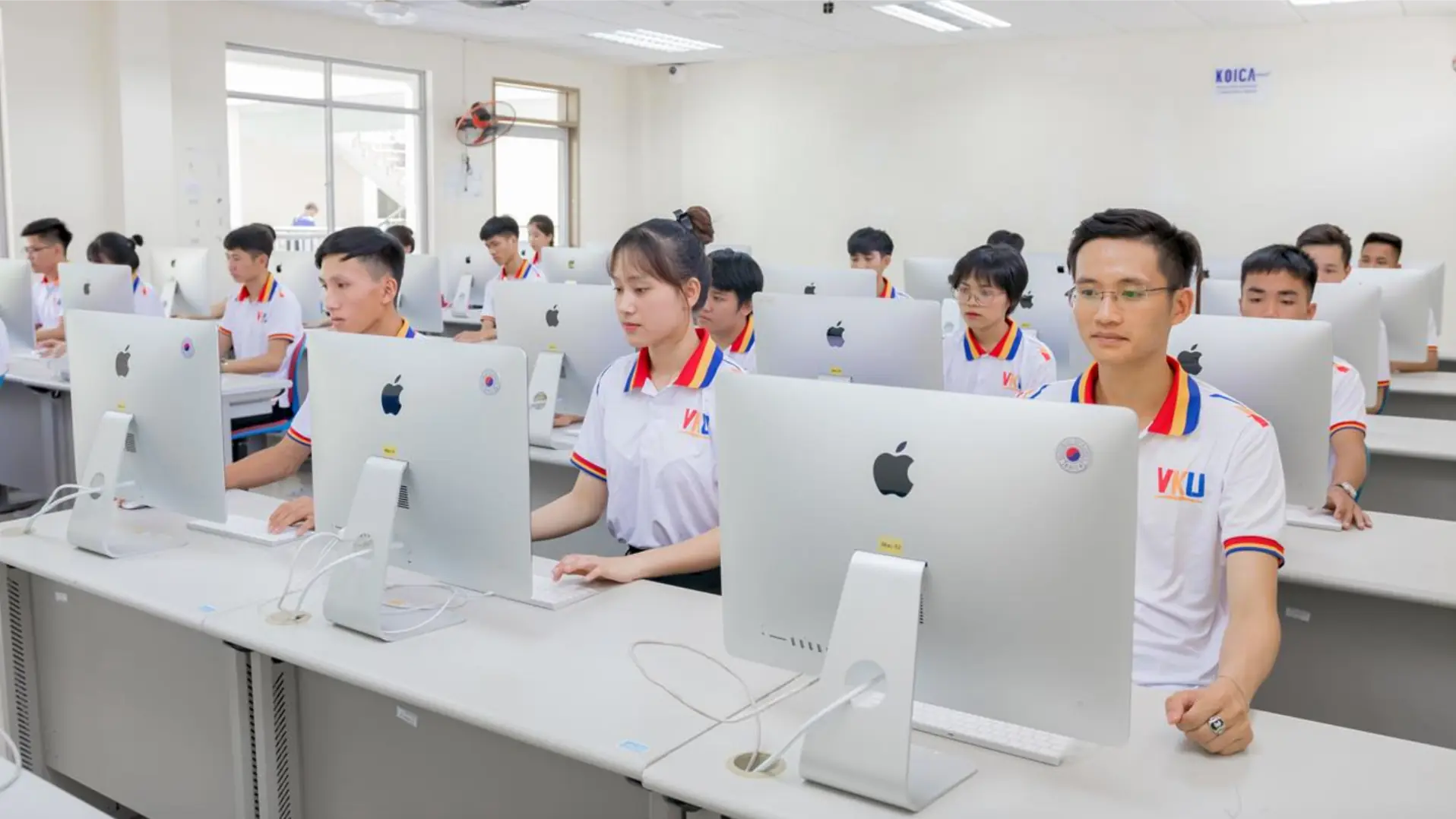 Đào tạo nhân lực cho đường sắt tốc độ cao Việt Nam | Giáo dục và Đào tạo | 03/08/2025